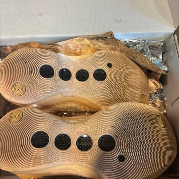 Way of Wade Li Ning 10 size 6.5 Sweet Orange - Picture 7 of 7